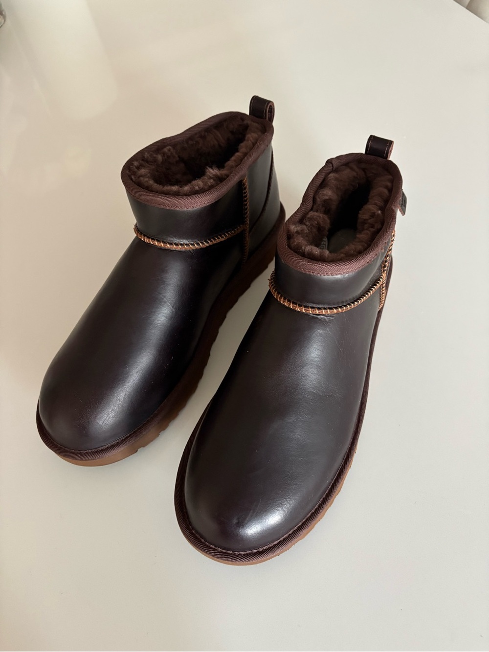 UGG Classic Ultra Mini LTHR Regen Ironwood Women’s Size 11 or Men’s 9